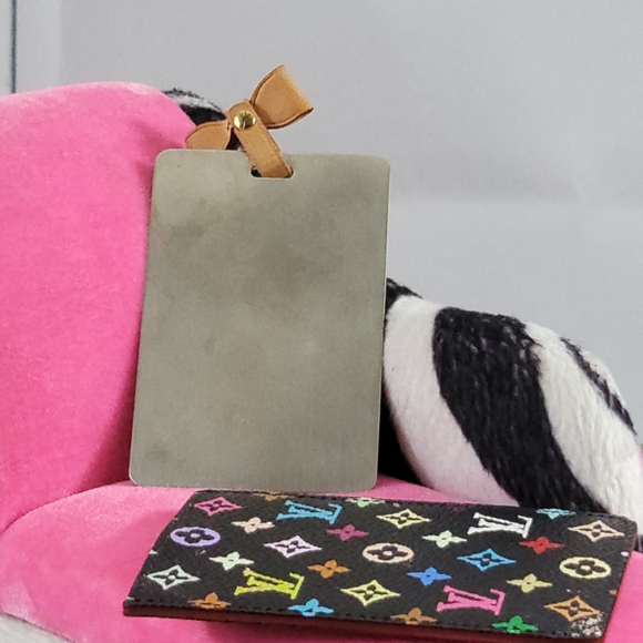 Louis Vuitton Murakami Noir Monogram Mirror and Case Authentic - Picture 3 of 14